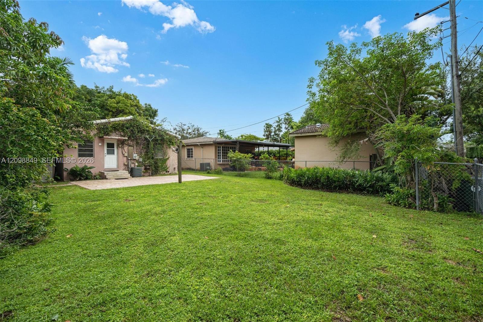 250 Laurel Way
