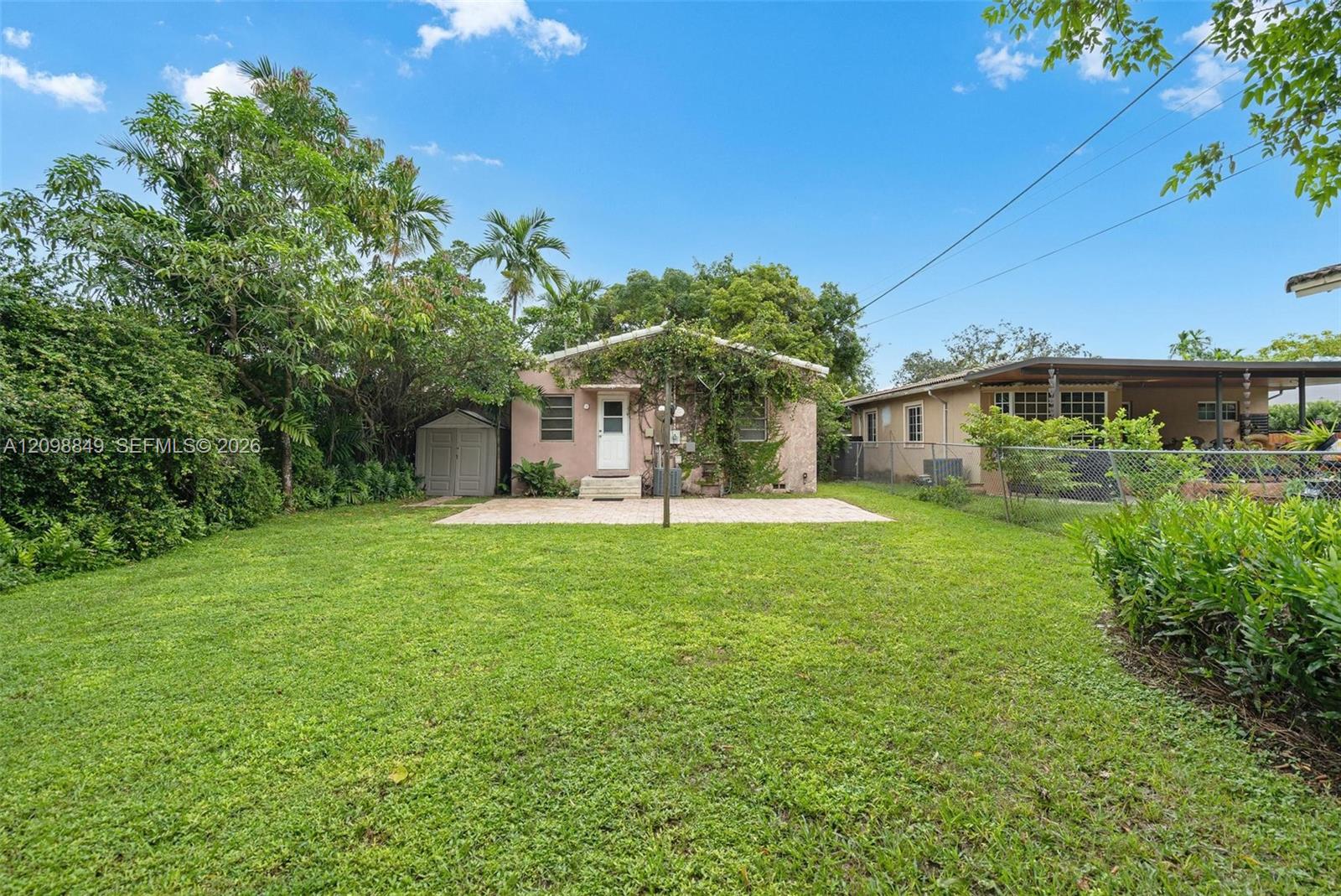 250 Laurel Way