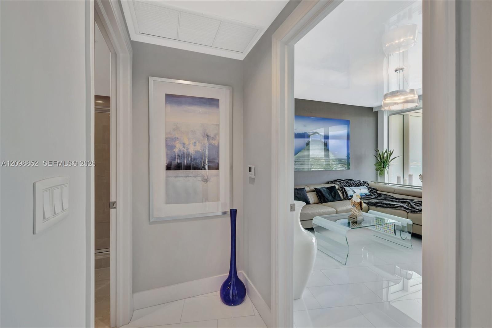 1 N Ocean Boulevard