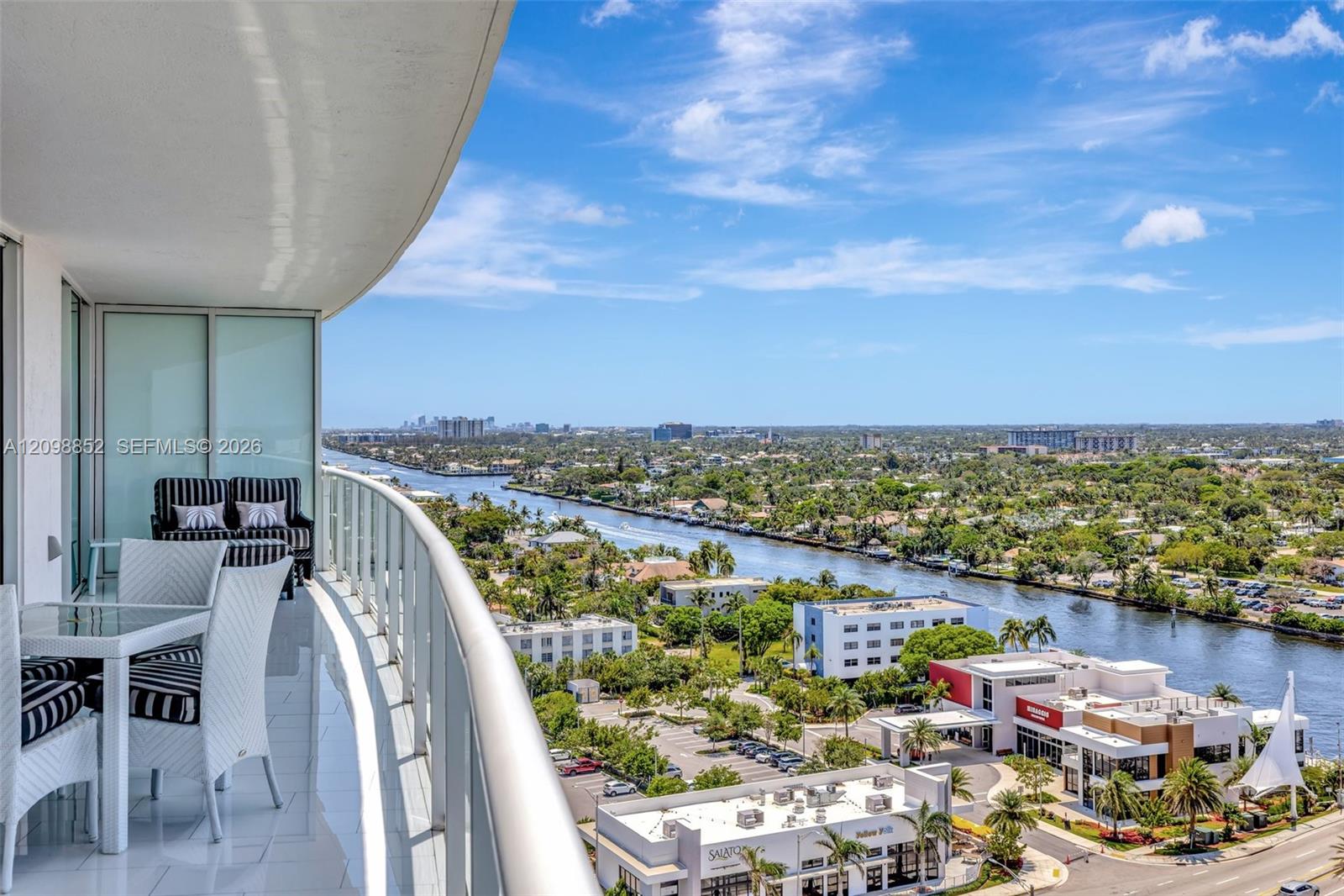 1 N Ocean Boulevard