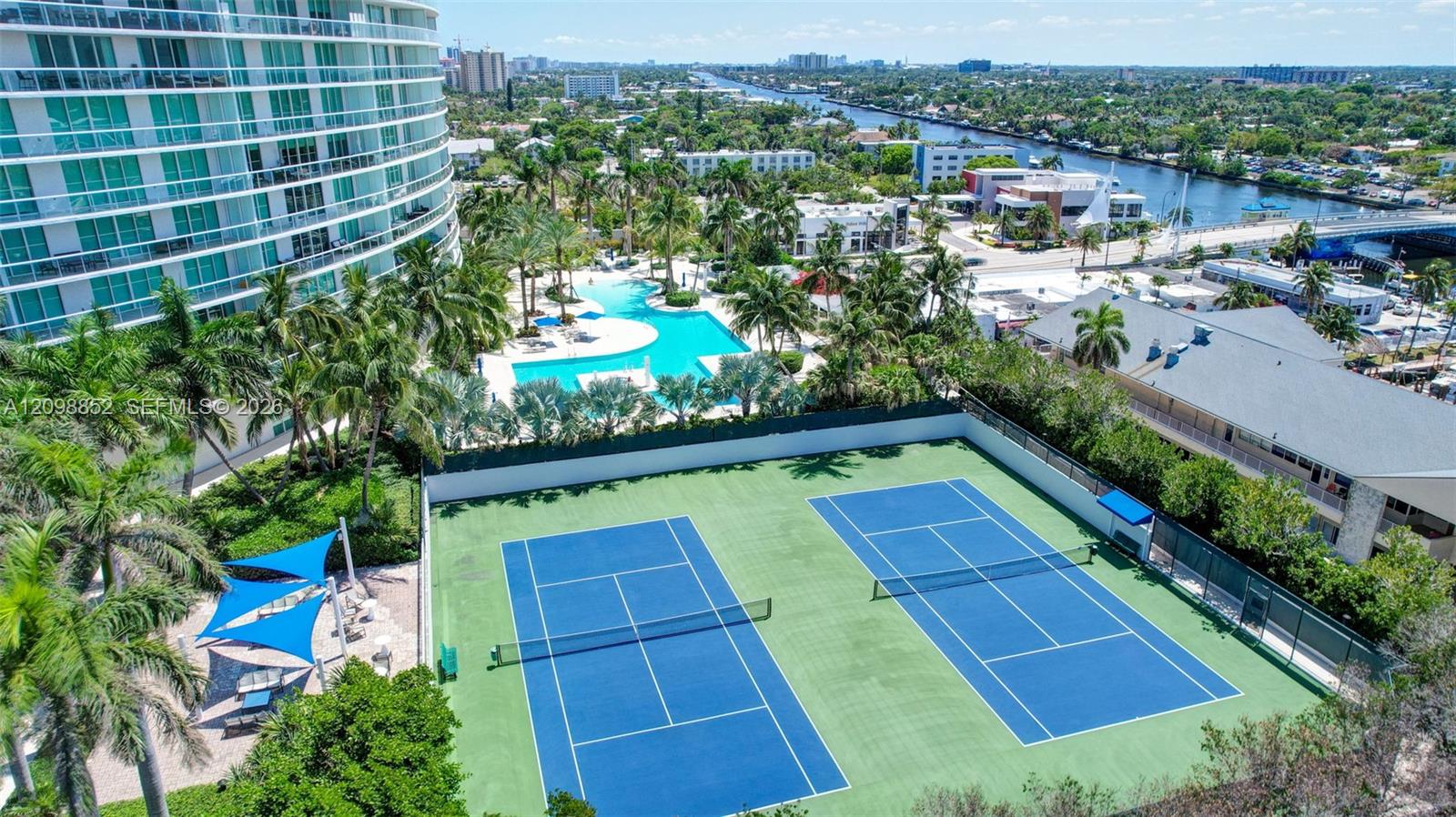 1 N Ocean Boulevard