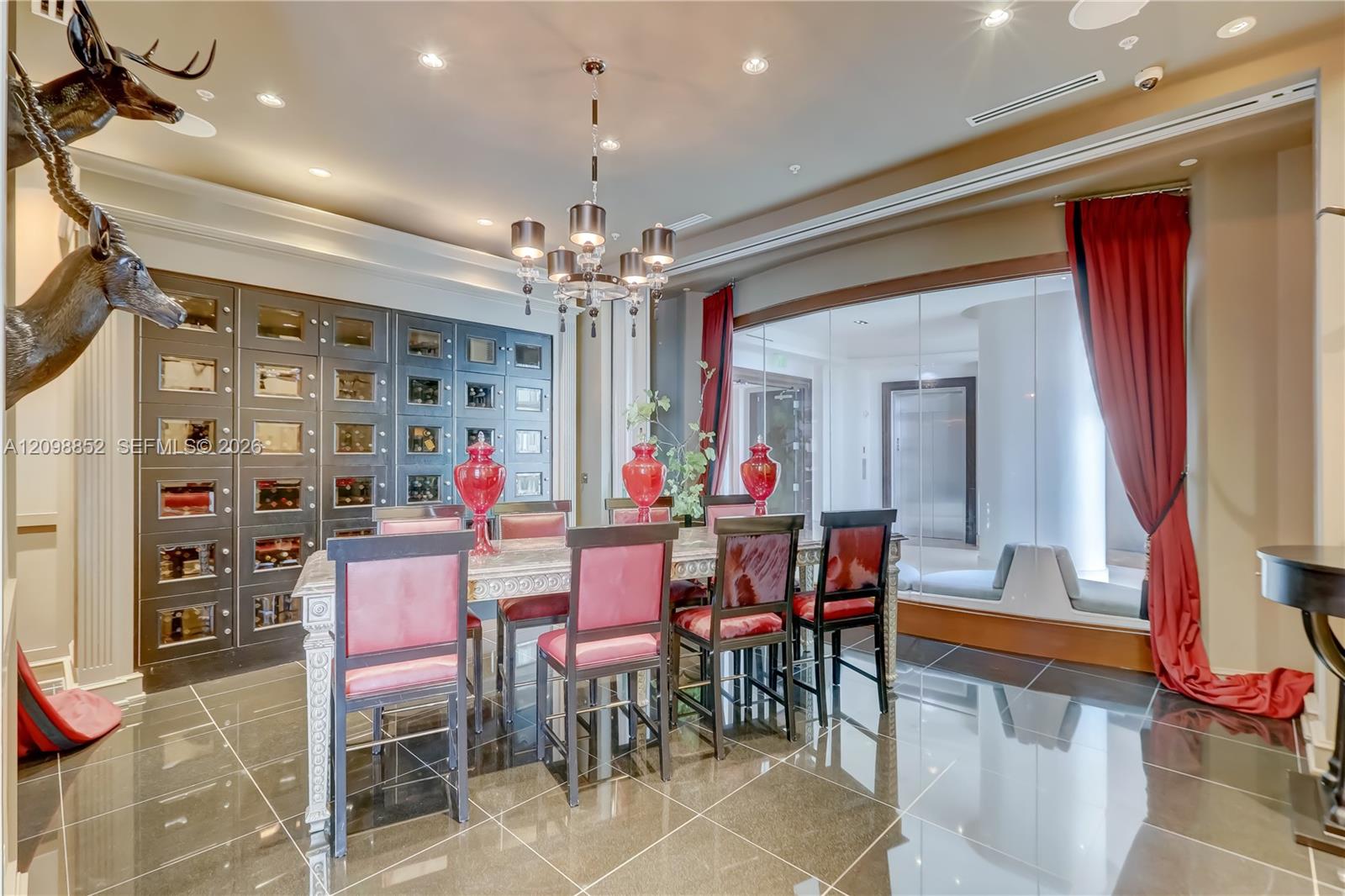 1 N Ocean Boulevard