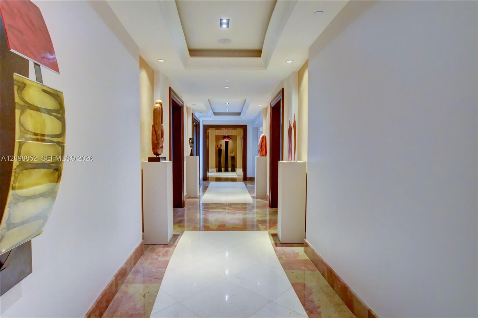1 N Ocean Boulevard