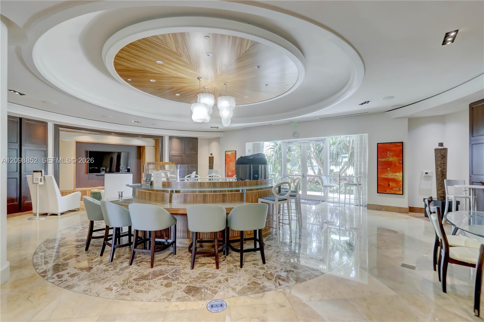 1 N Ocean Boulevard