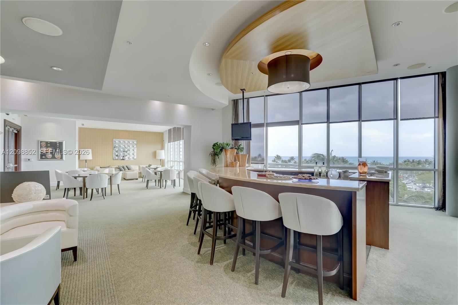 1 N Ocean Boulevard