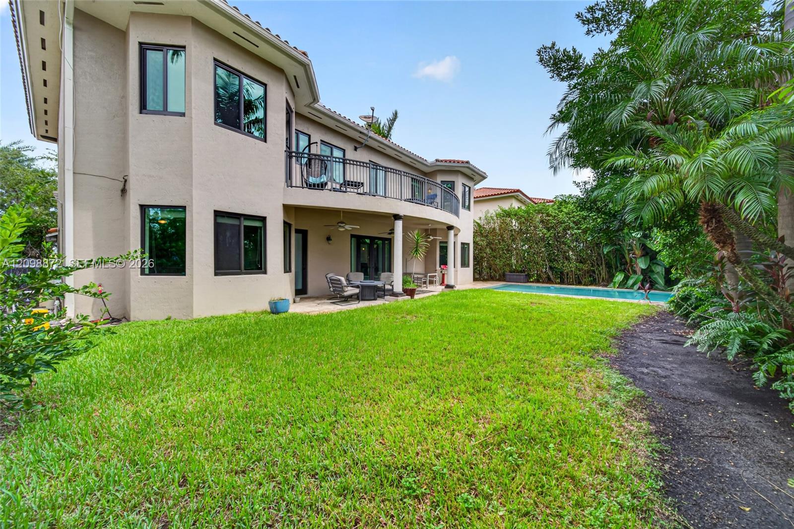 7876 SW 194th Street