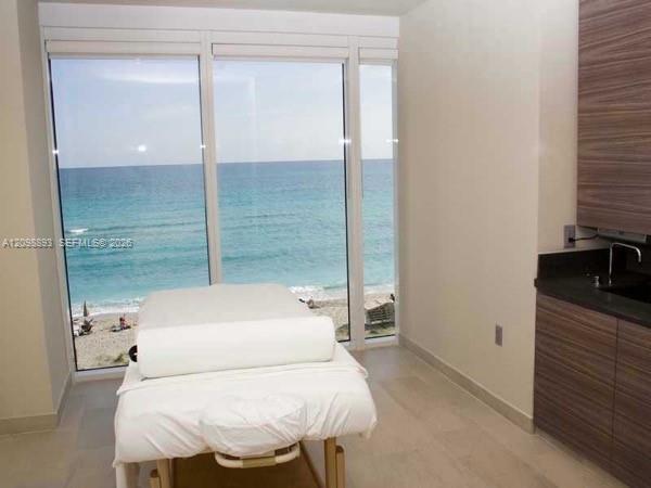 1800 S Ocean Drive gallery image #39