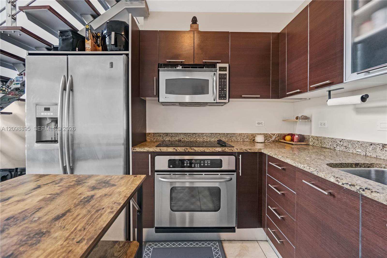 41 SE 5th Street