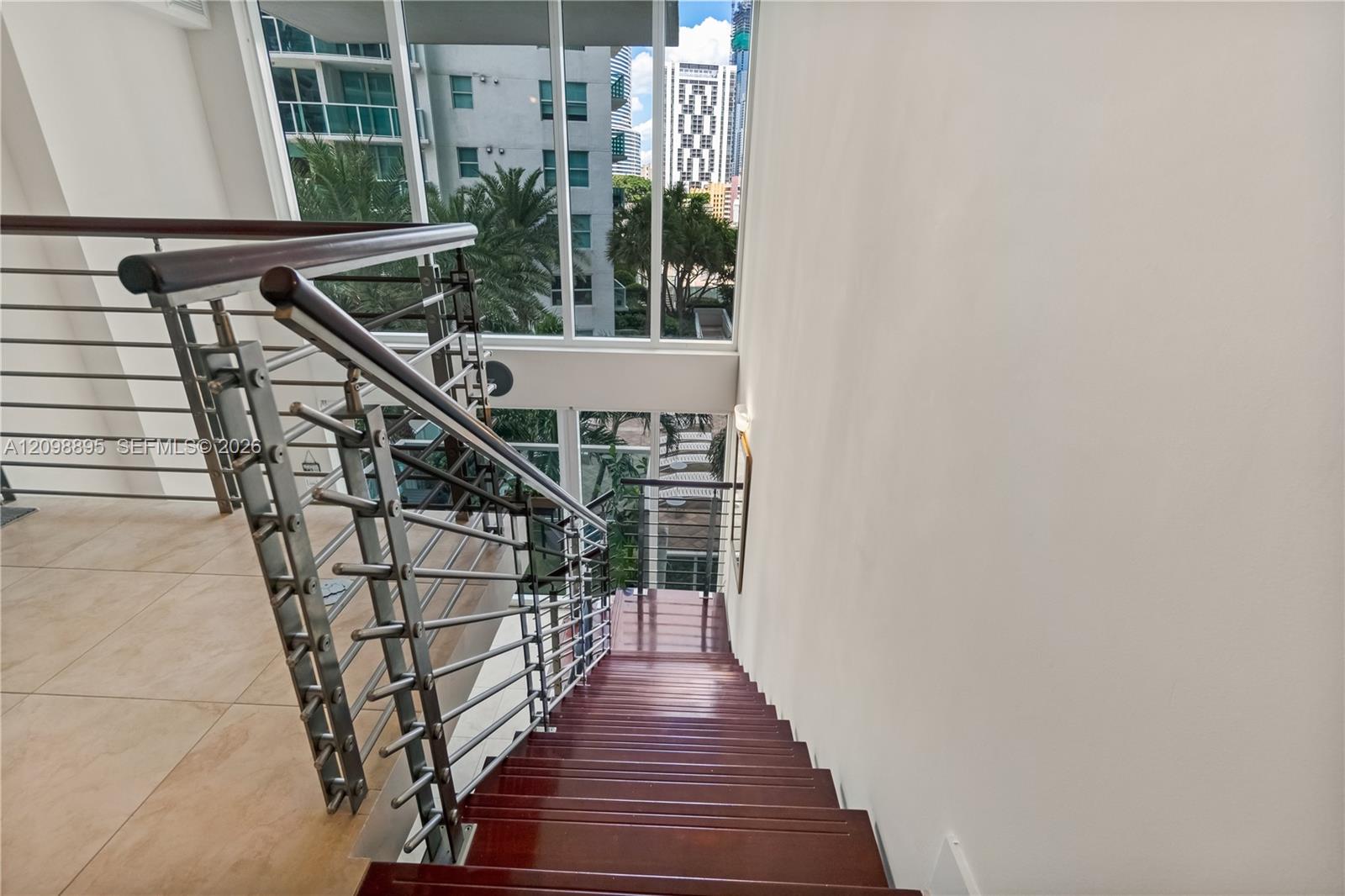 41 SE 5th Street