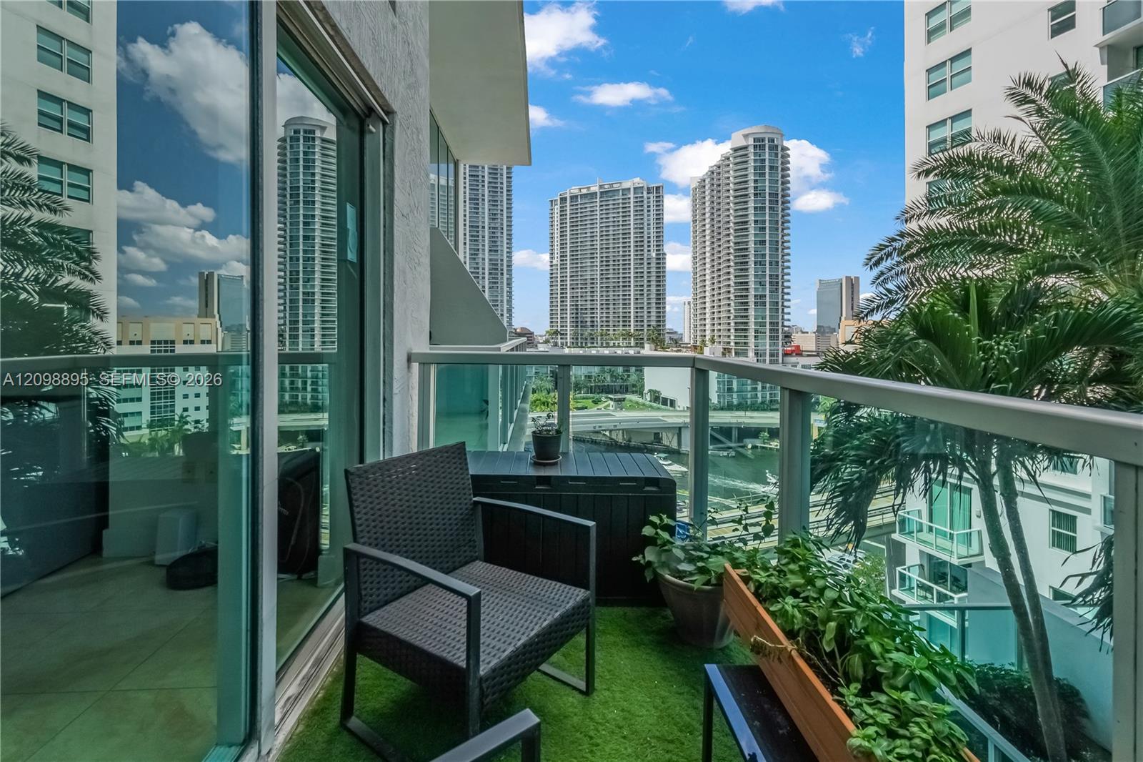 41 SE 5th Street