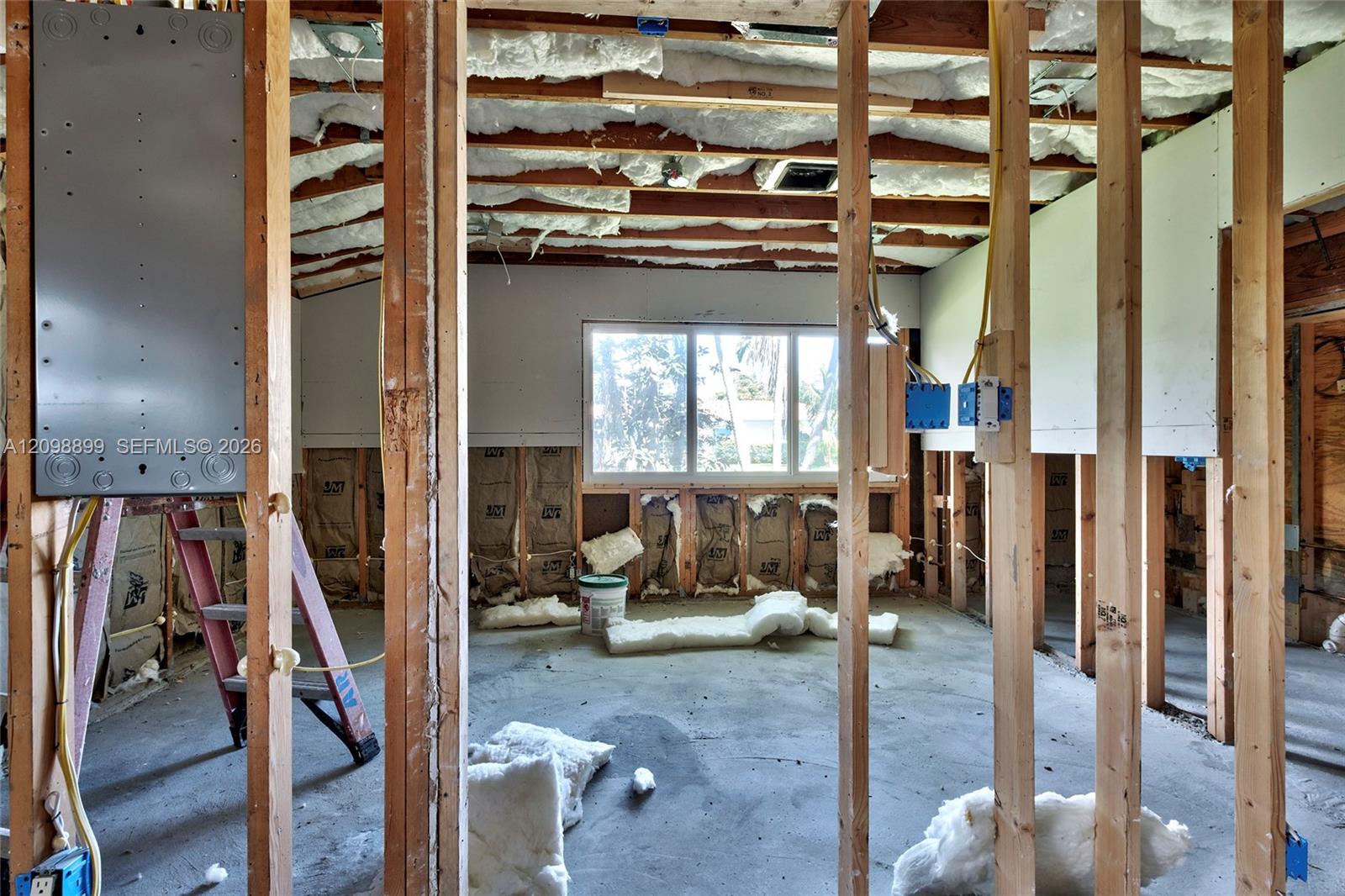 1176 SW 4th Street gallery image #15