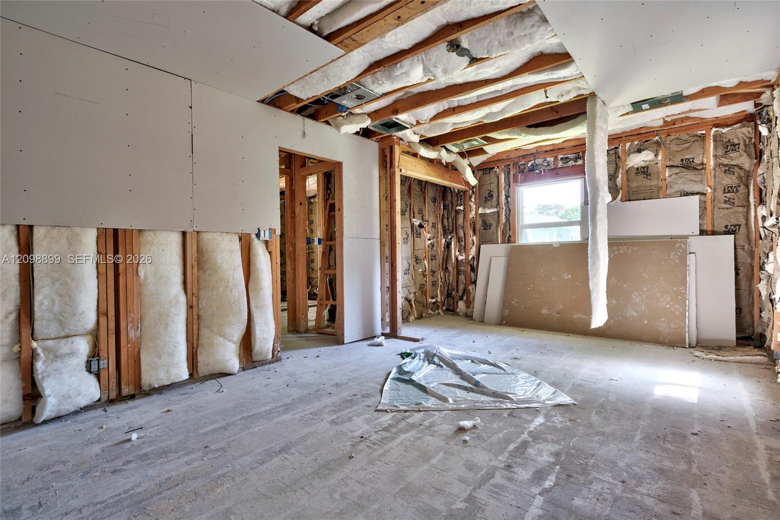 1176 SW 4th Street gallery image #25