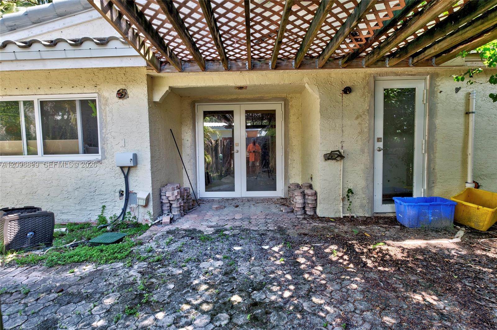 1176 SW 4th Street gallery image #28
