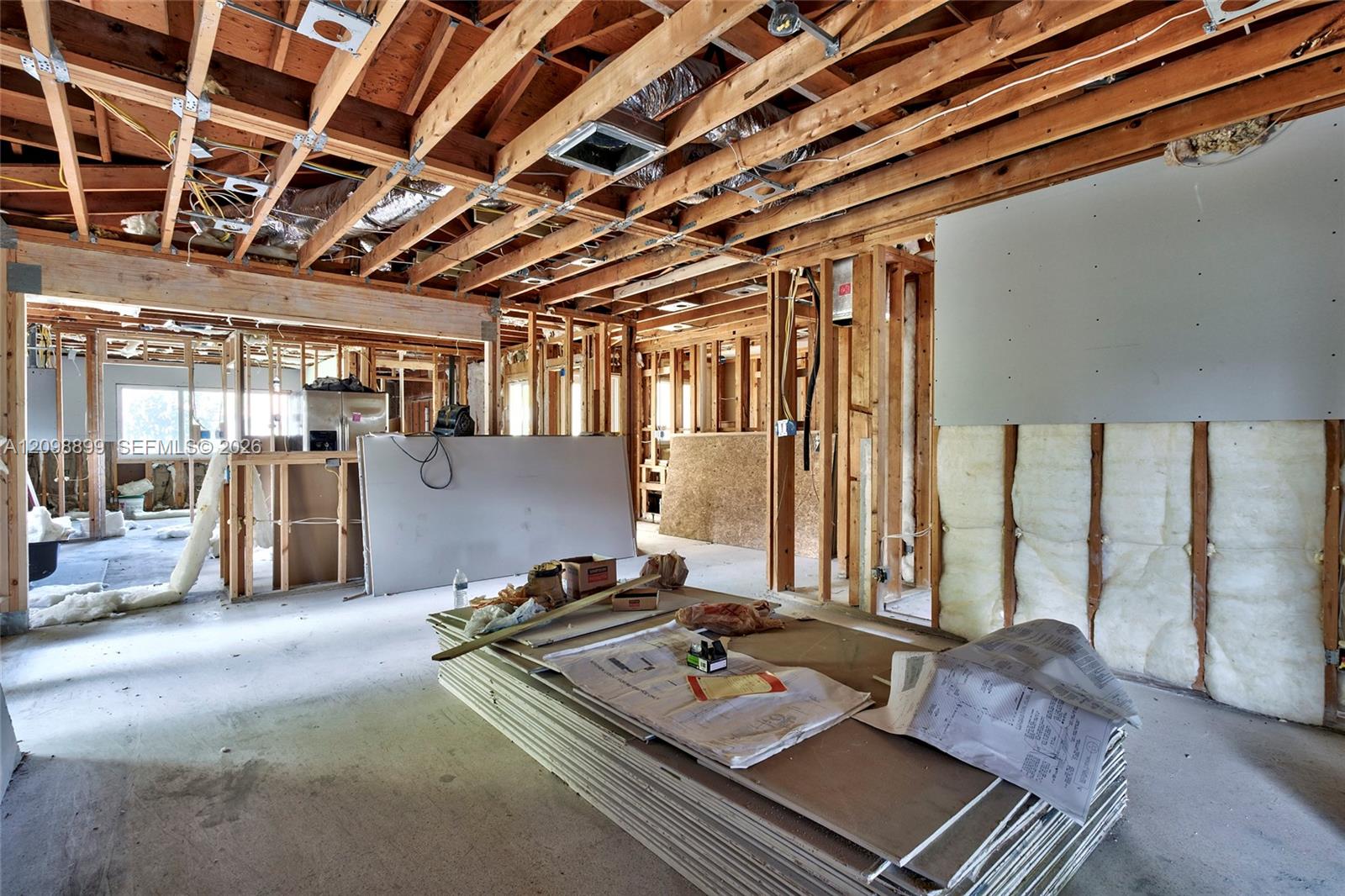 1176 SW 4th Street gallery image #6