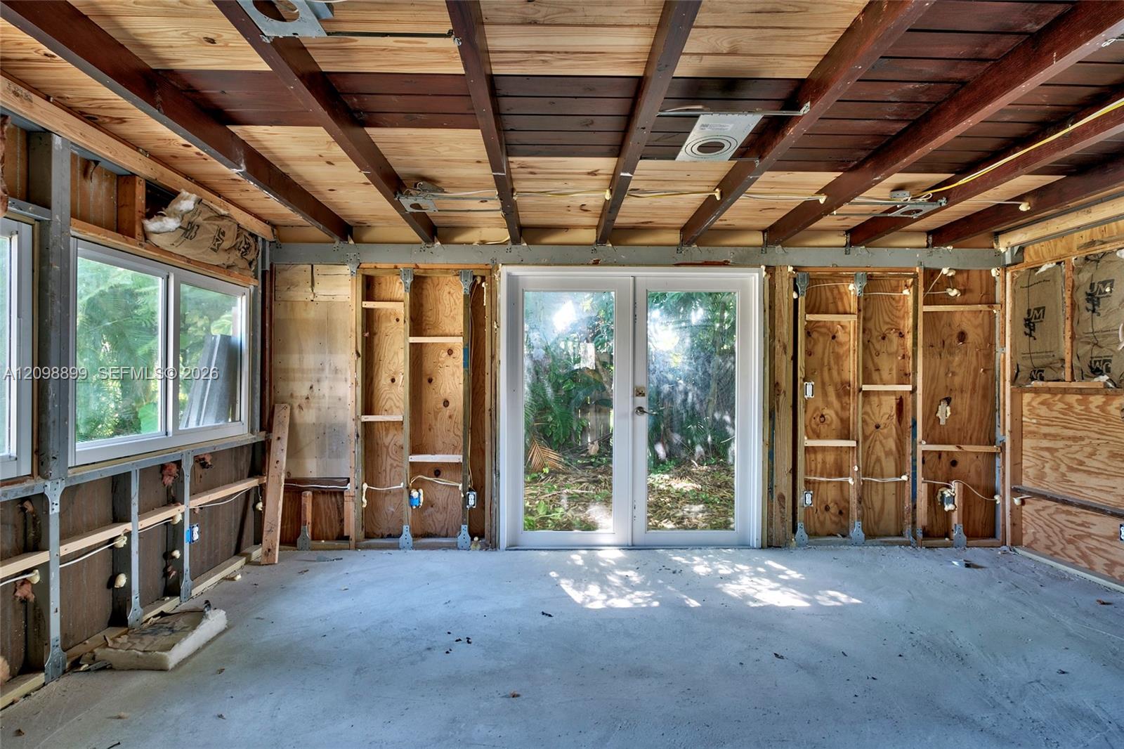 1176 SW 4th Street gallery image #8