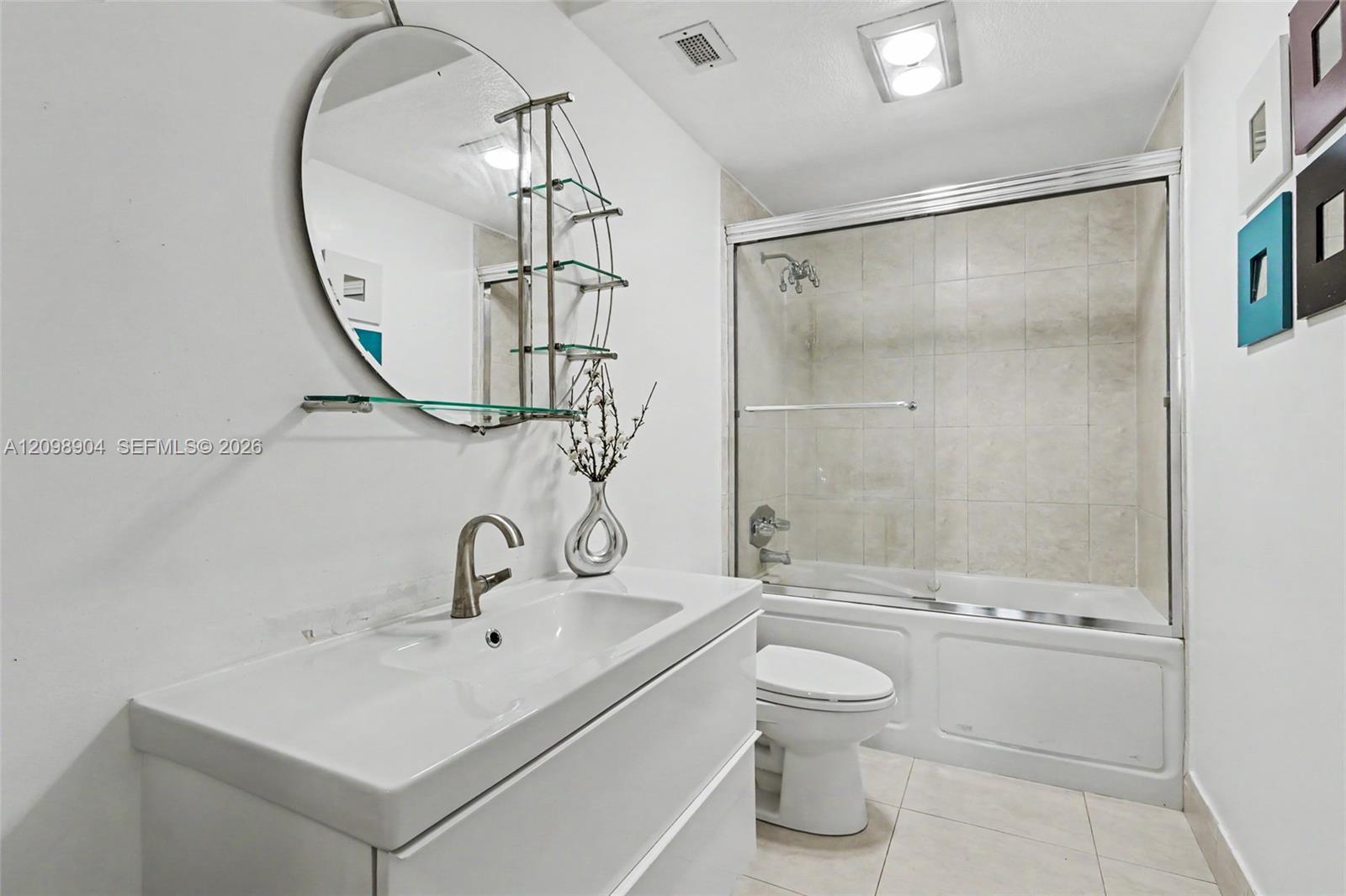 500 Bayview Drive