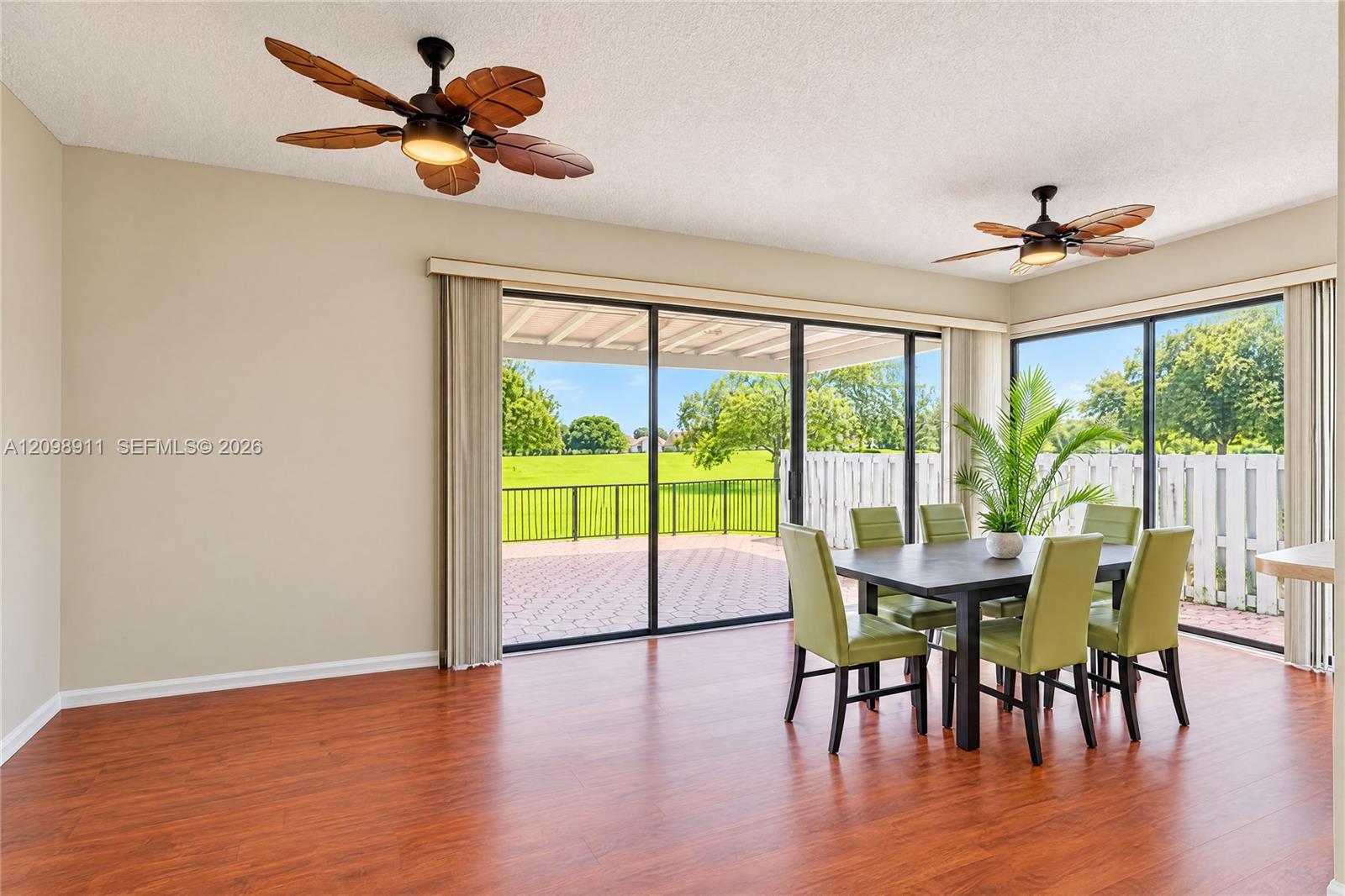 735 NW 105th Place