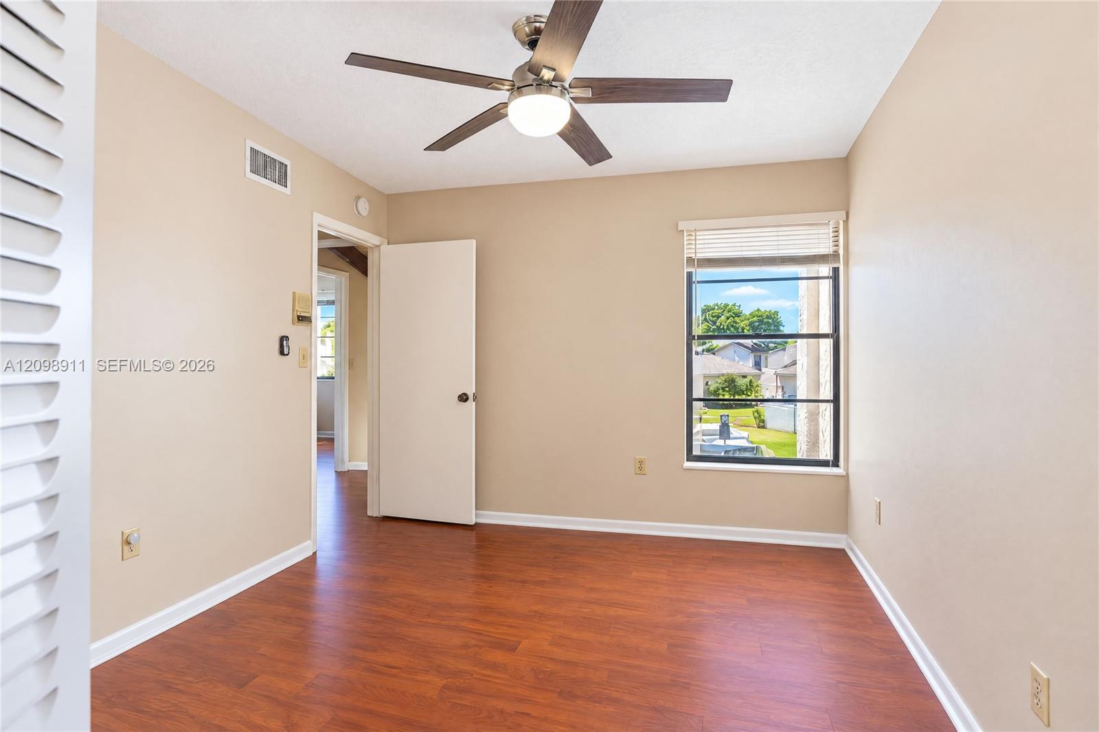 735 NW 105th Place