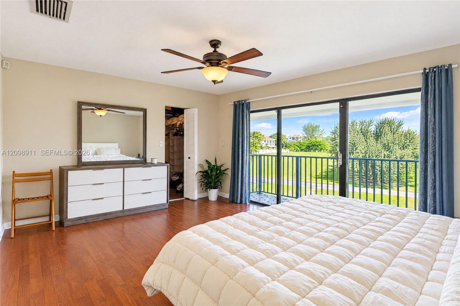 735 NW 105th Place