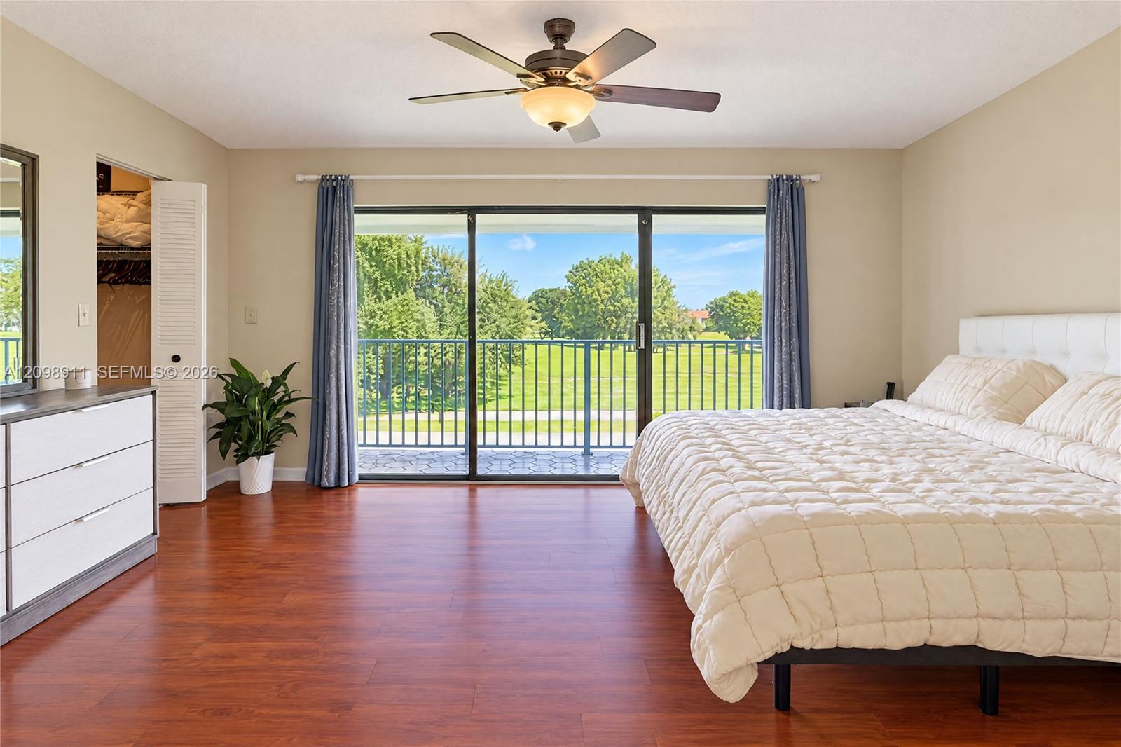 735 NW 105th Place