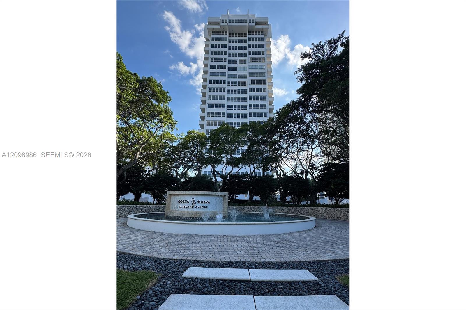 11 Island Avenue