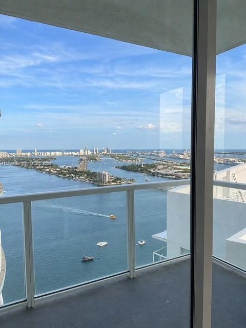1900 N Bayshore Drive