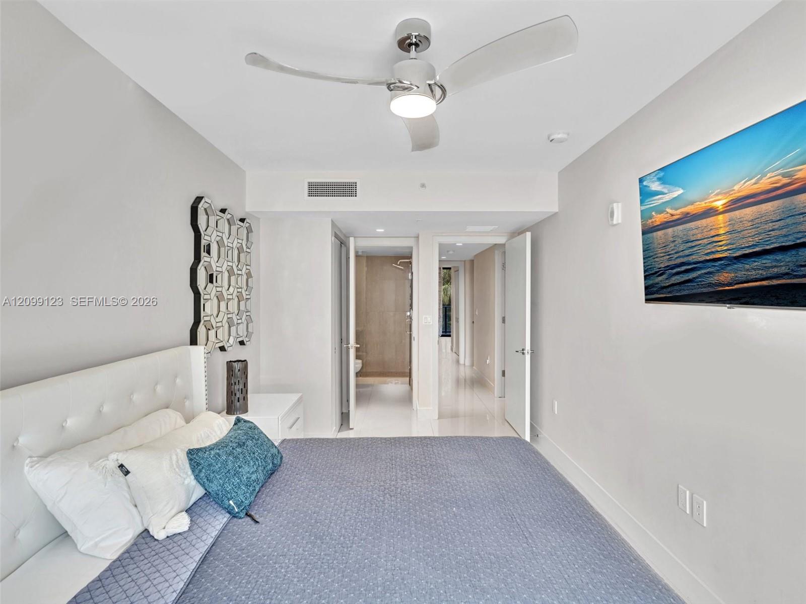 3040 N Ocean Boulevard gallery image #39