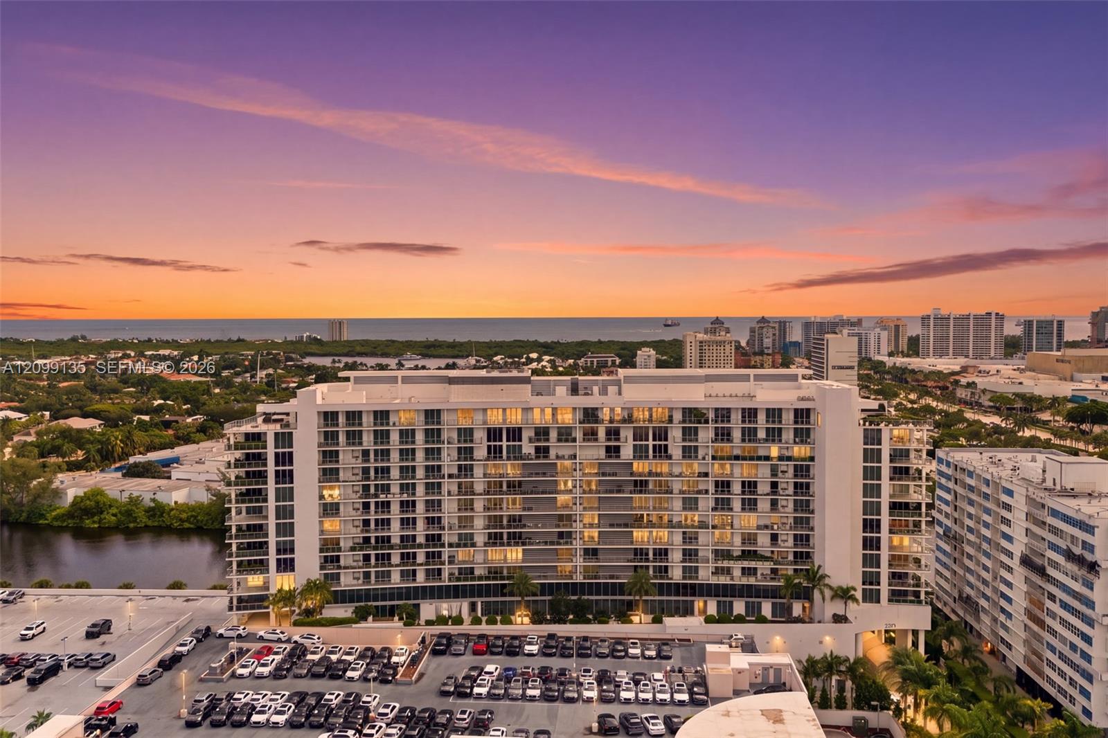 1180 N Federal Highway
