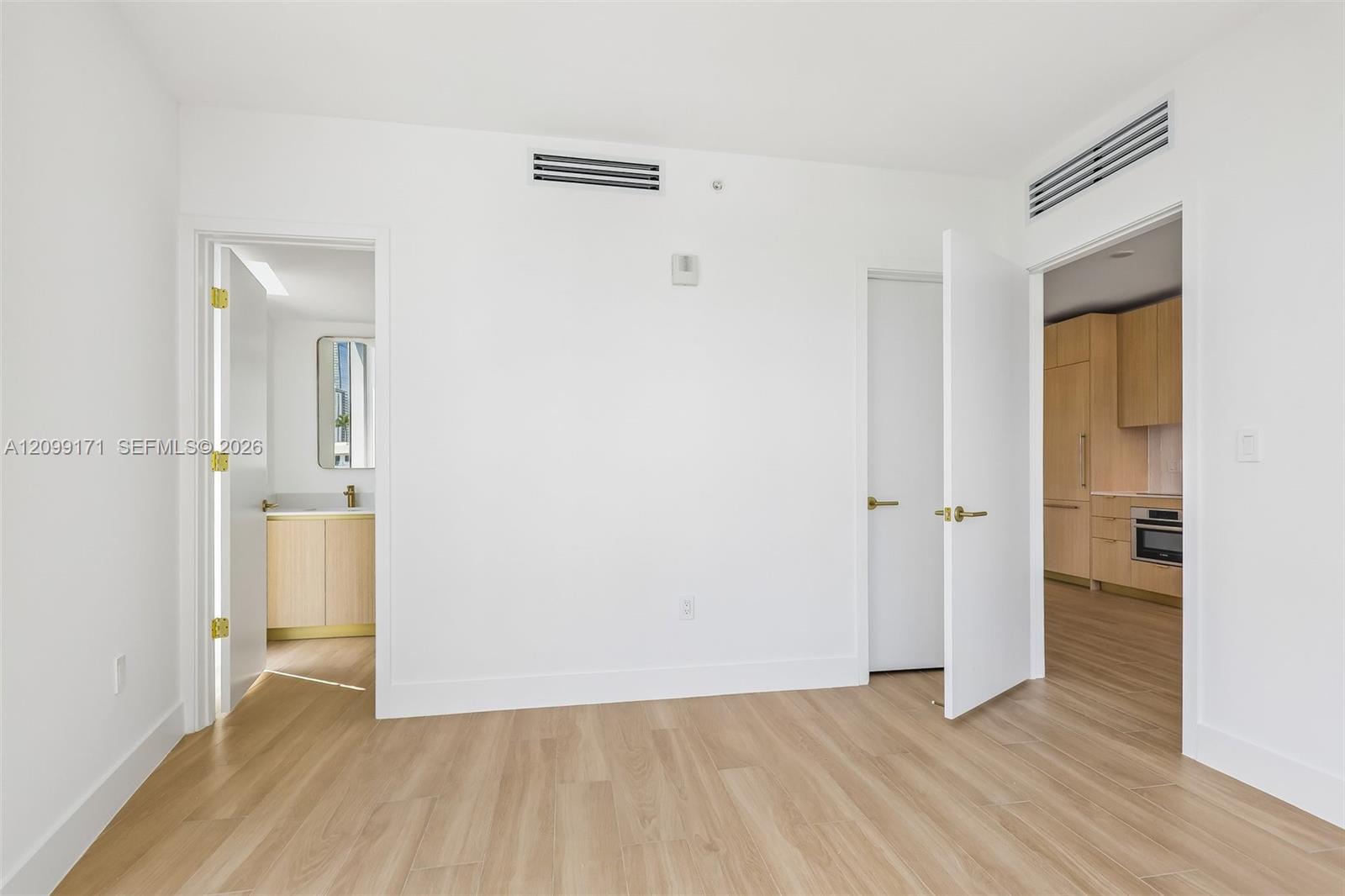 90 NE 32nd Street