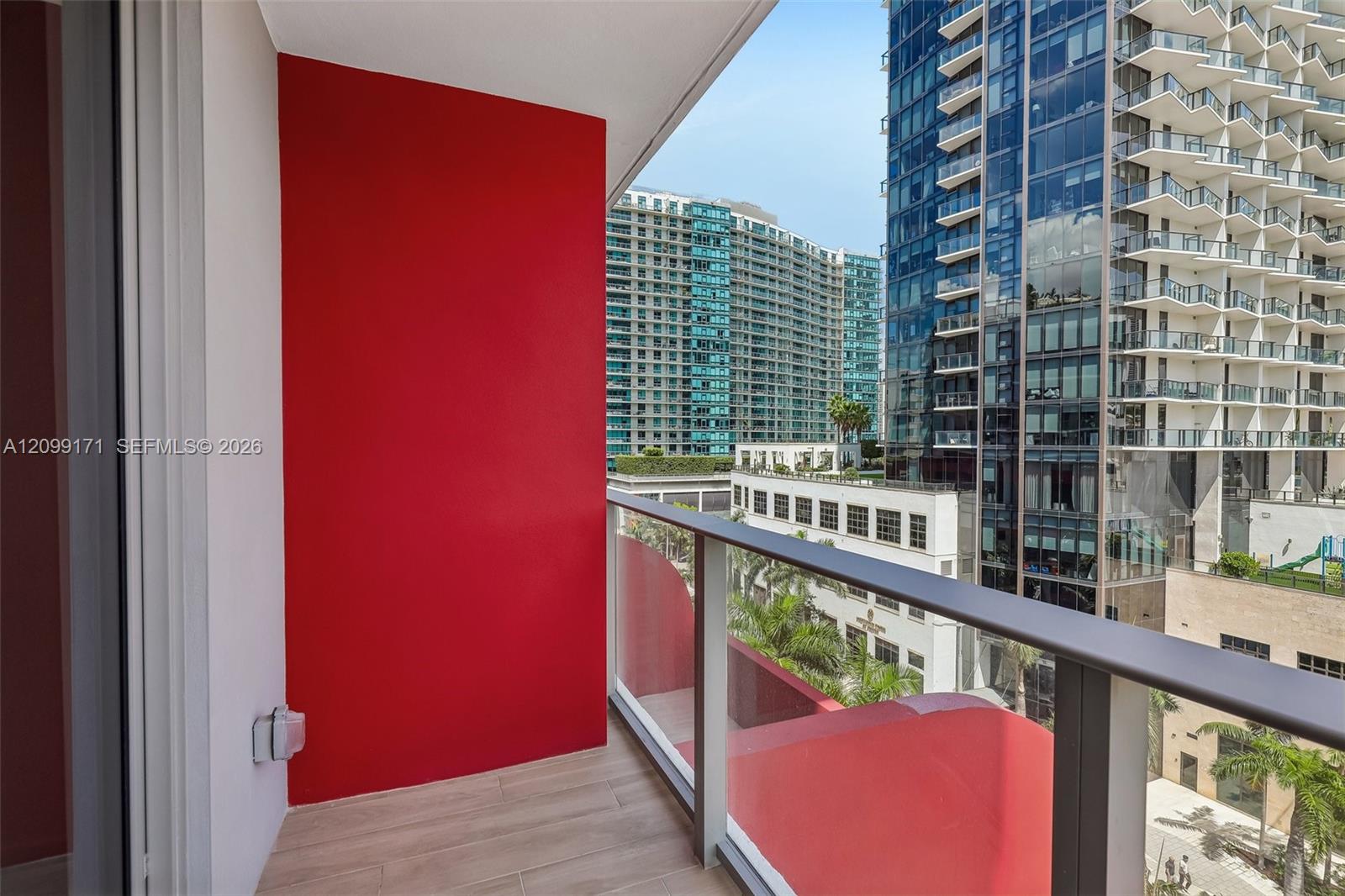90 NE 32nd Street