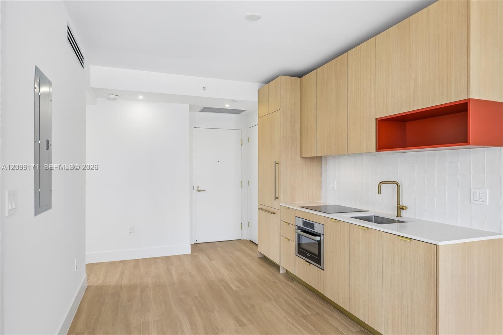 90 NE 32nd Street
