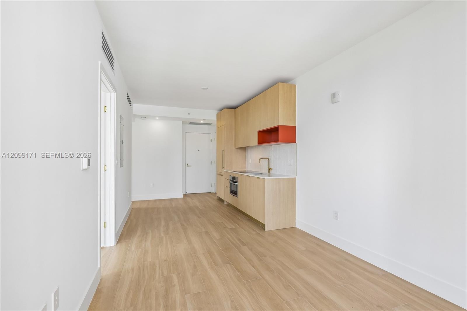 90 NE 32nd Street