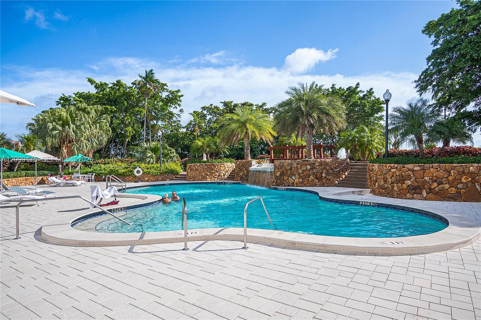 4000 Towerside Terrace