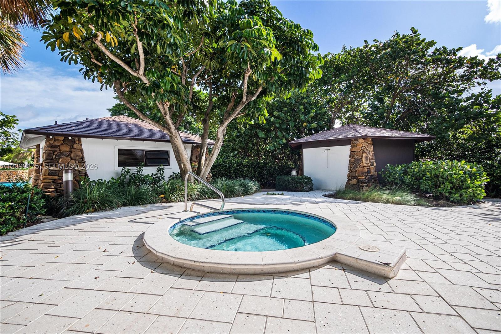 4000 Towerside Terrace