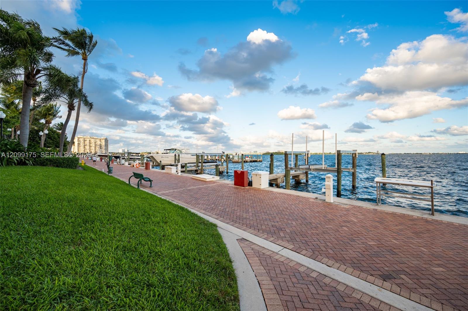 4000 Towerside Terrace