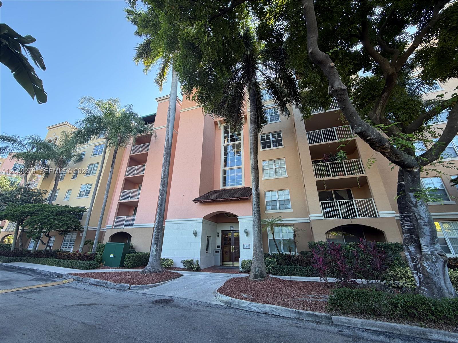 19901 E Country Club Drive