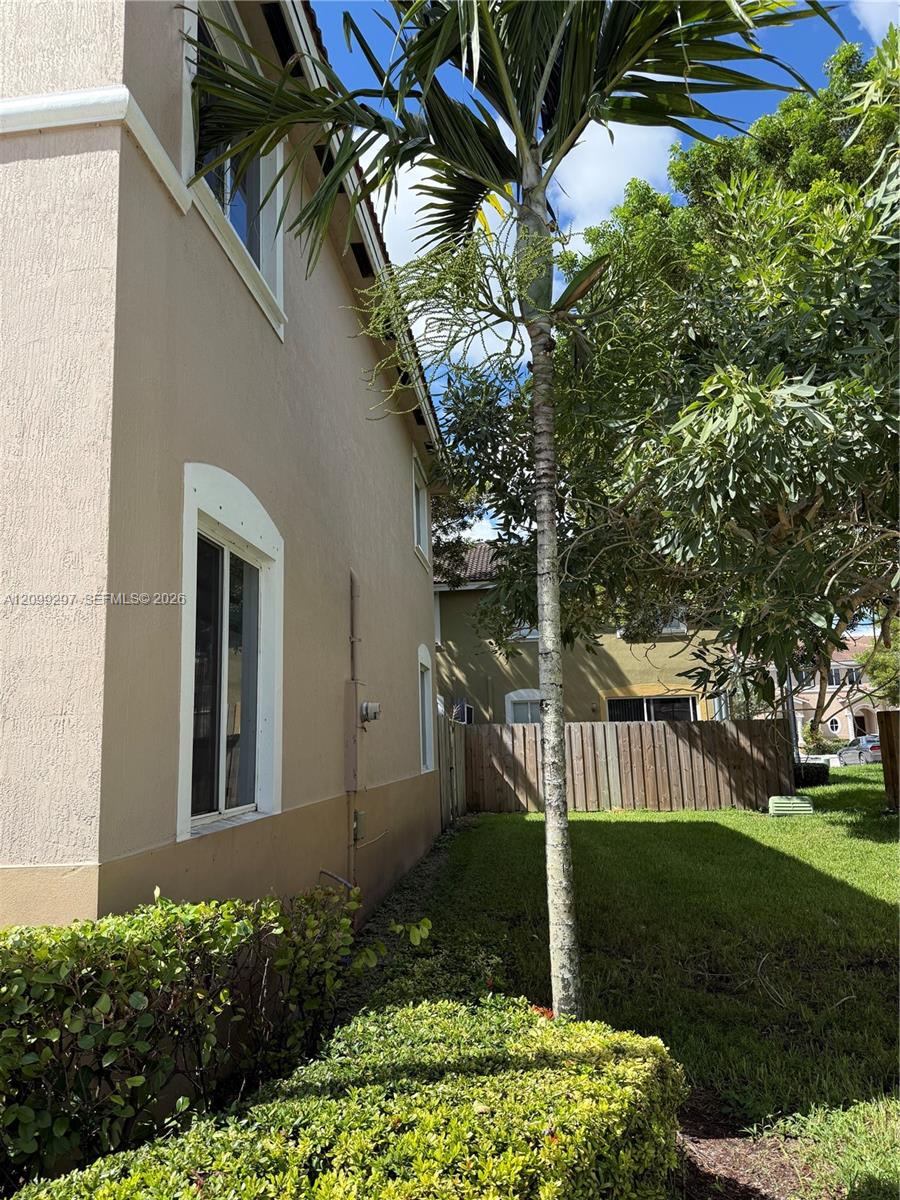 1020 SE 23rd Terrace