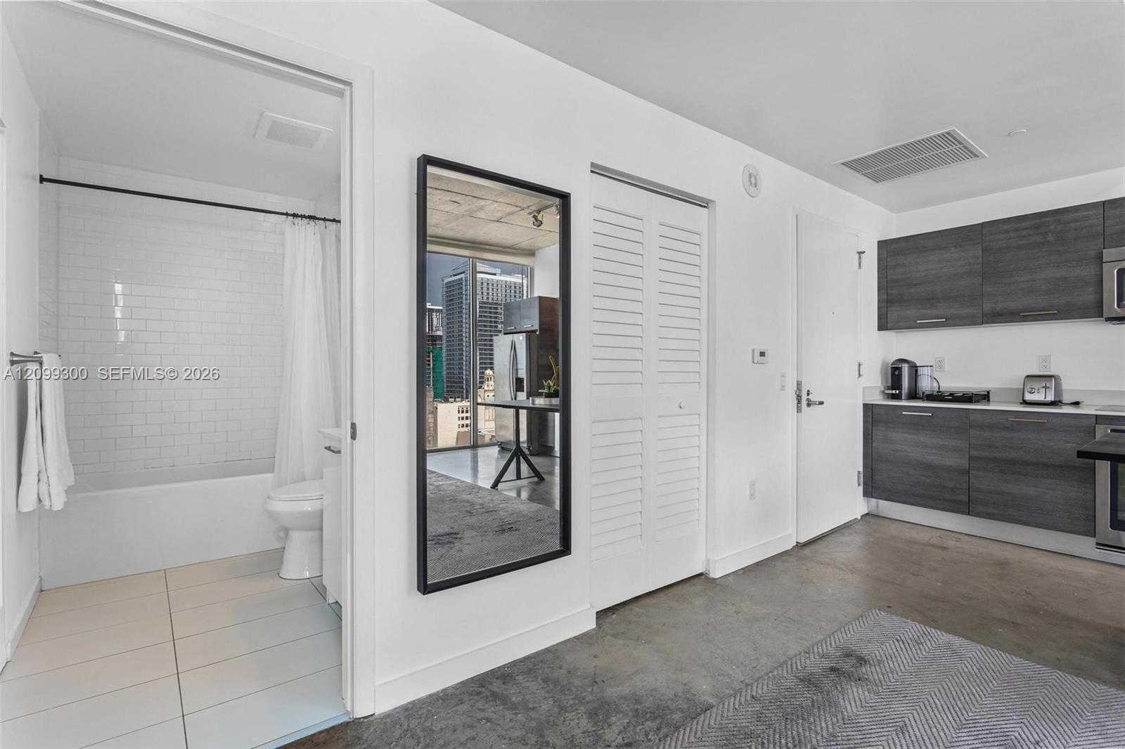 151 SE 1st Street