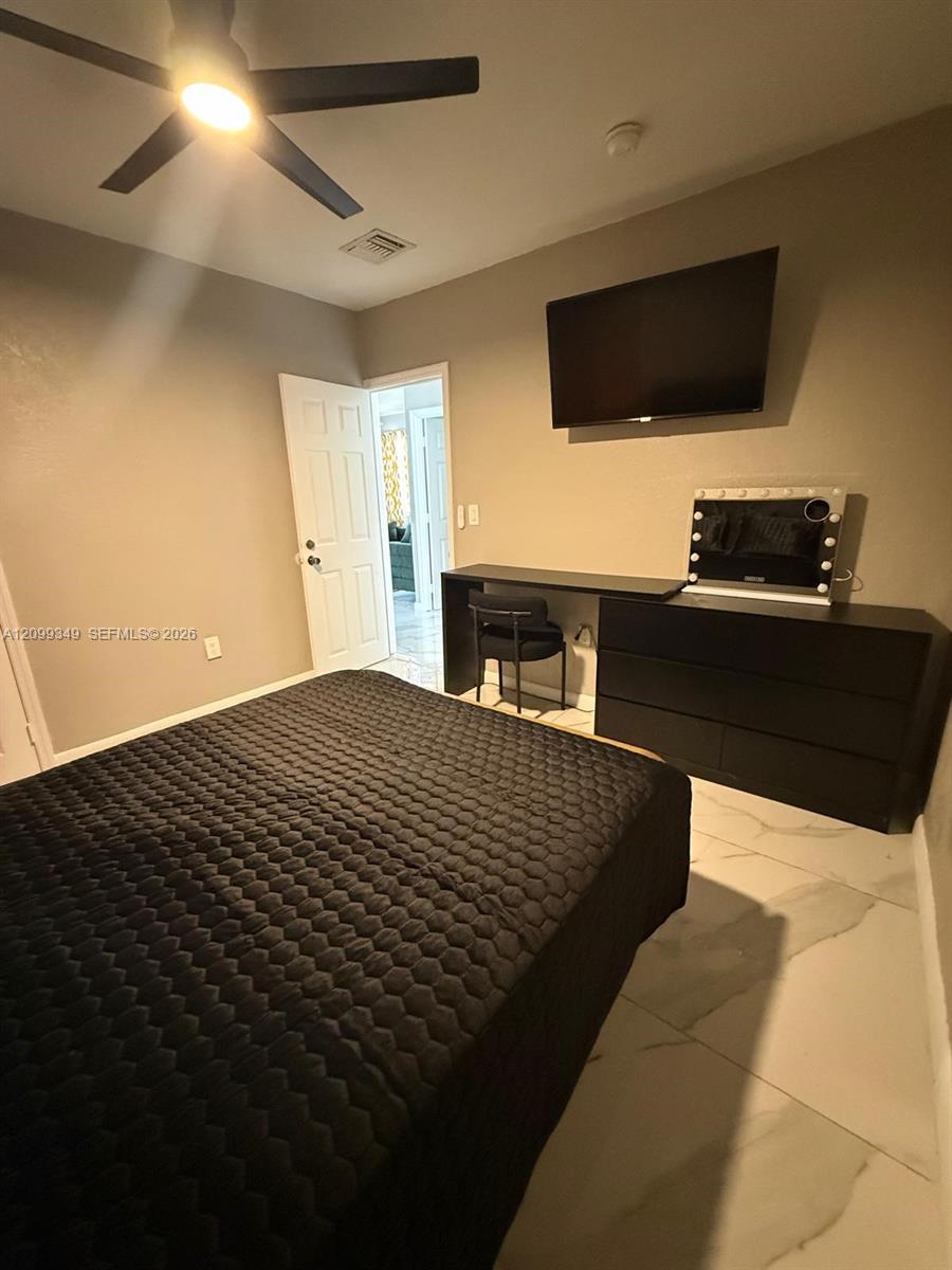 1943 NW 98th Street