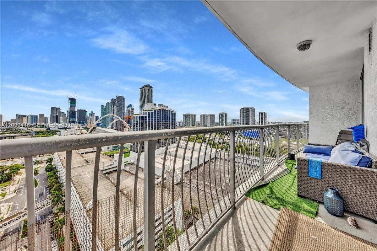 1750 N Bayshore Drive