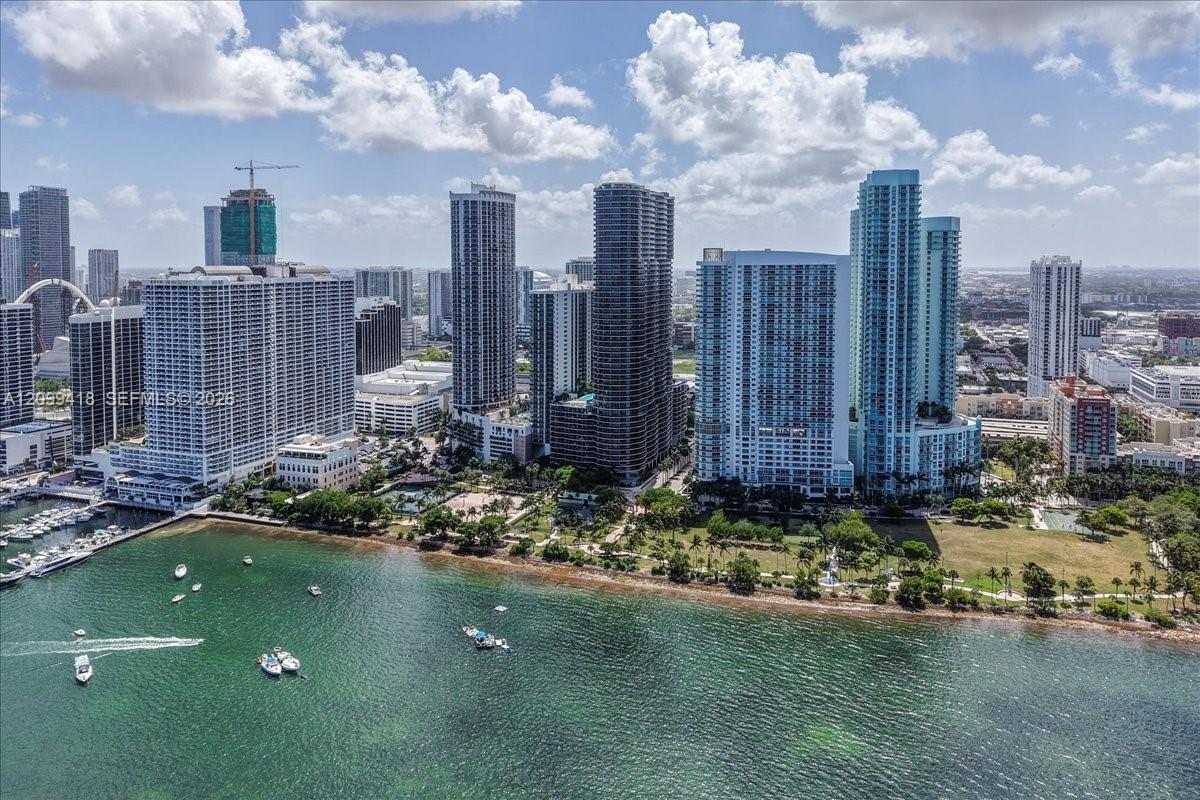 1750 N Bayshore Drive