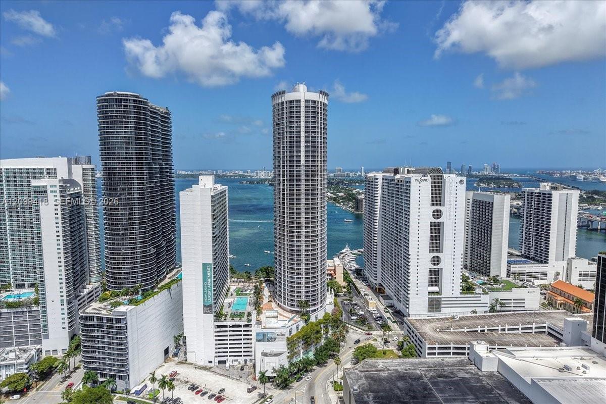 1750 N Bayshore Drive