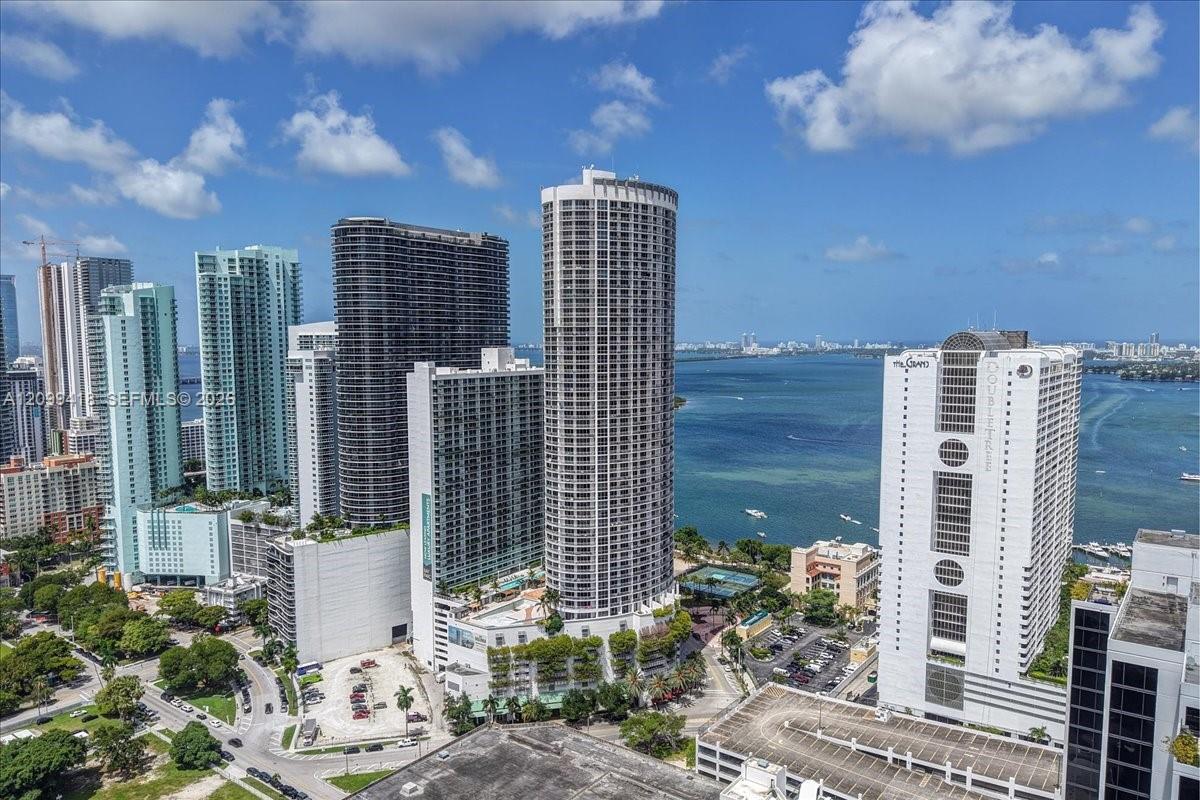 1750 N Bayshore Drive