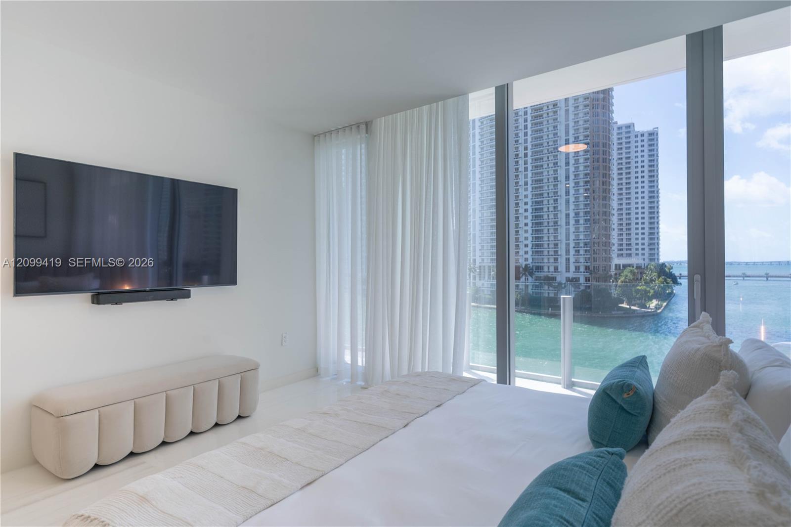 300 Biscayne Boulevard Way