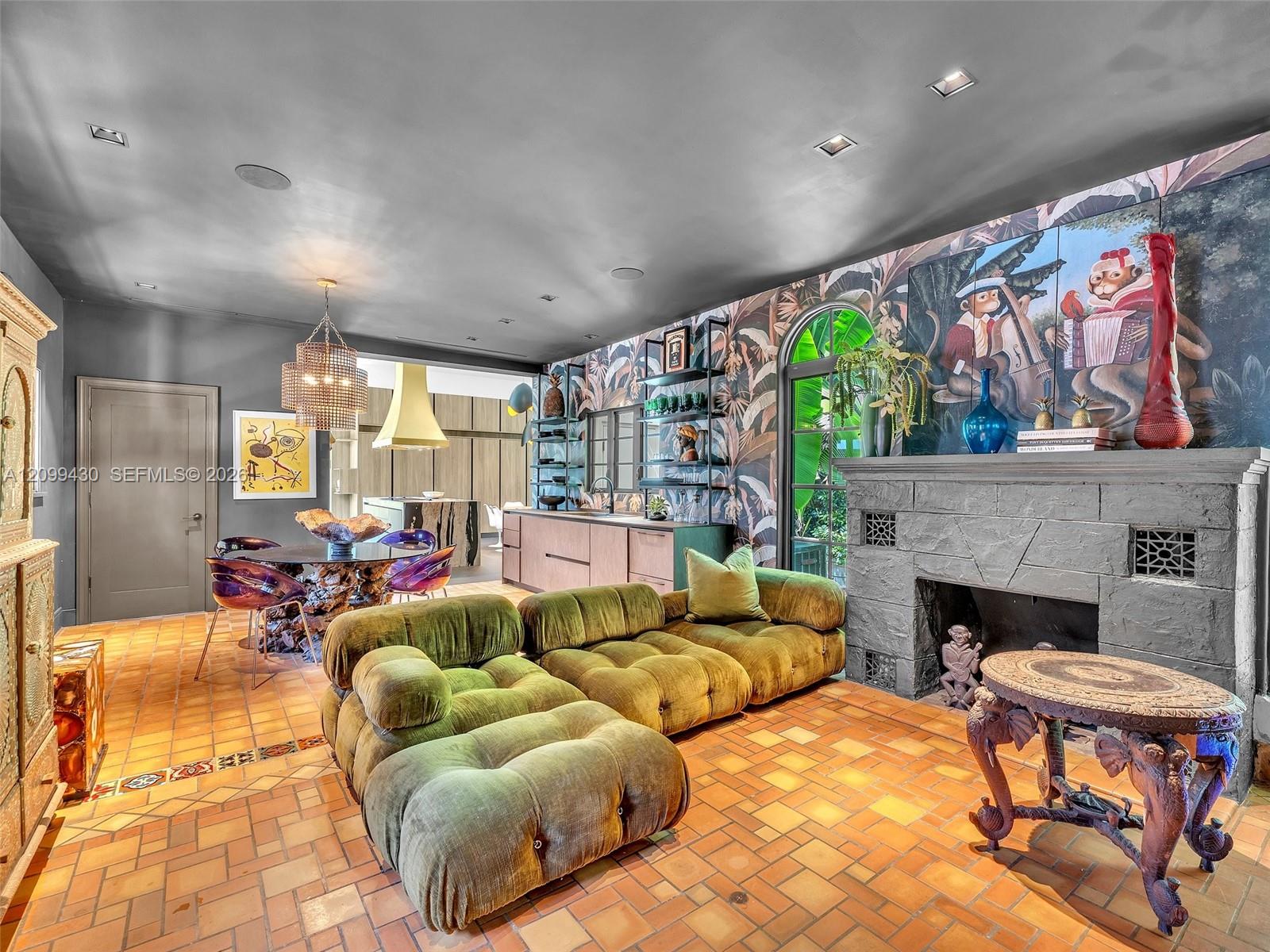 1321 Tyler Street