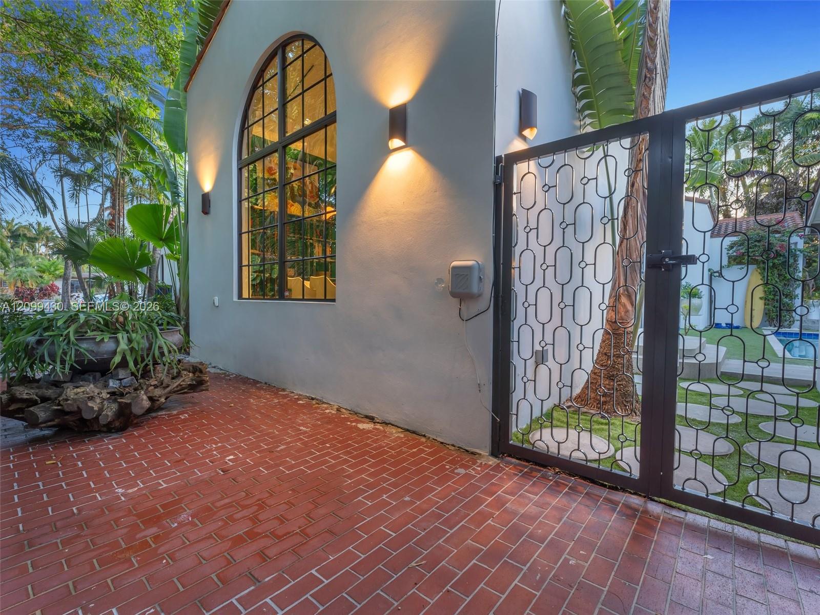 1321 Tyler Street