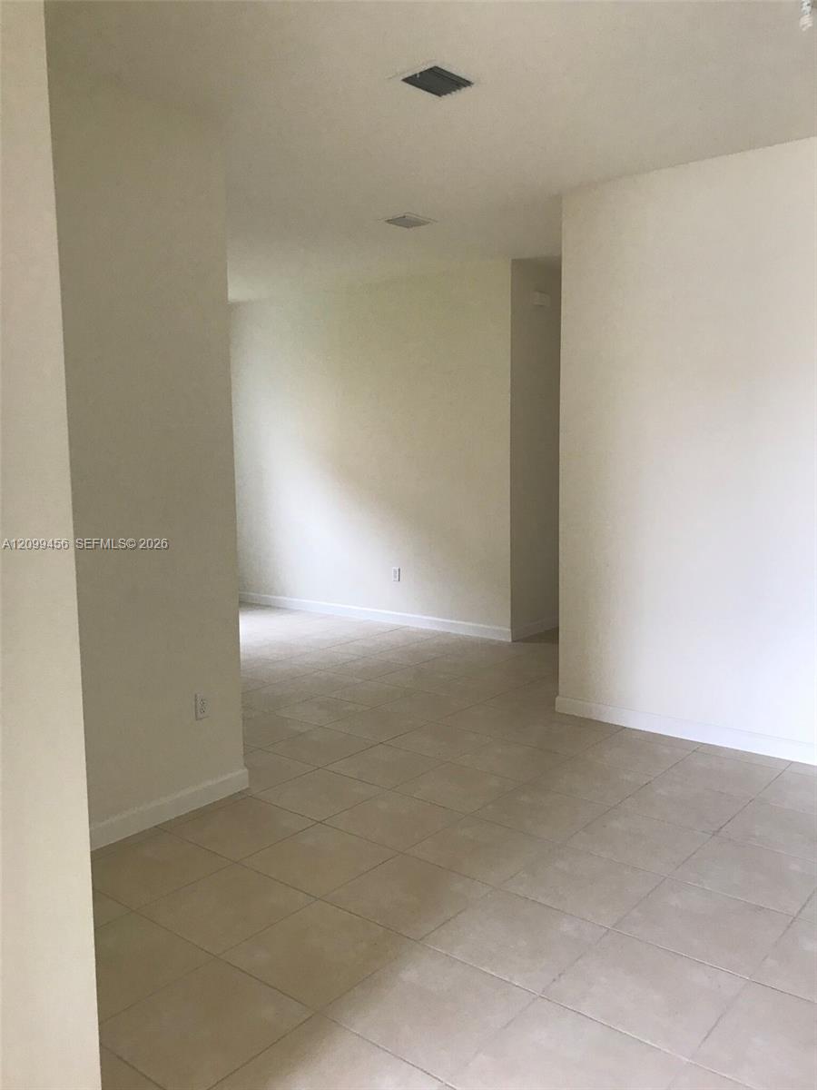 3452 SE 2nd Drive