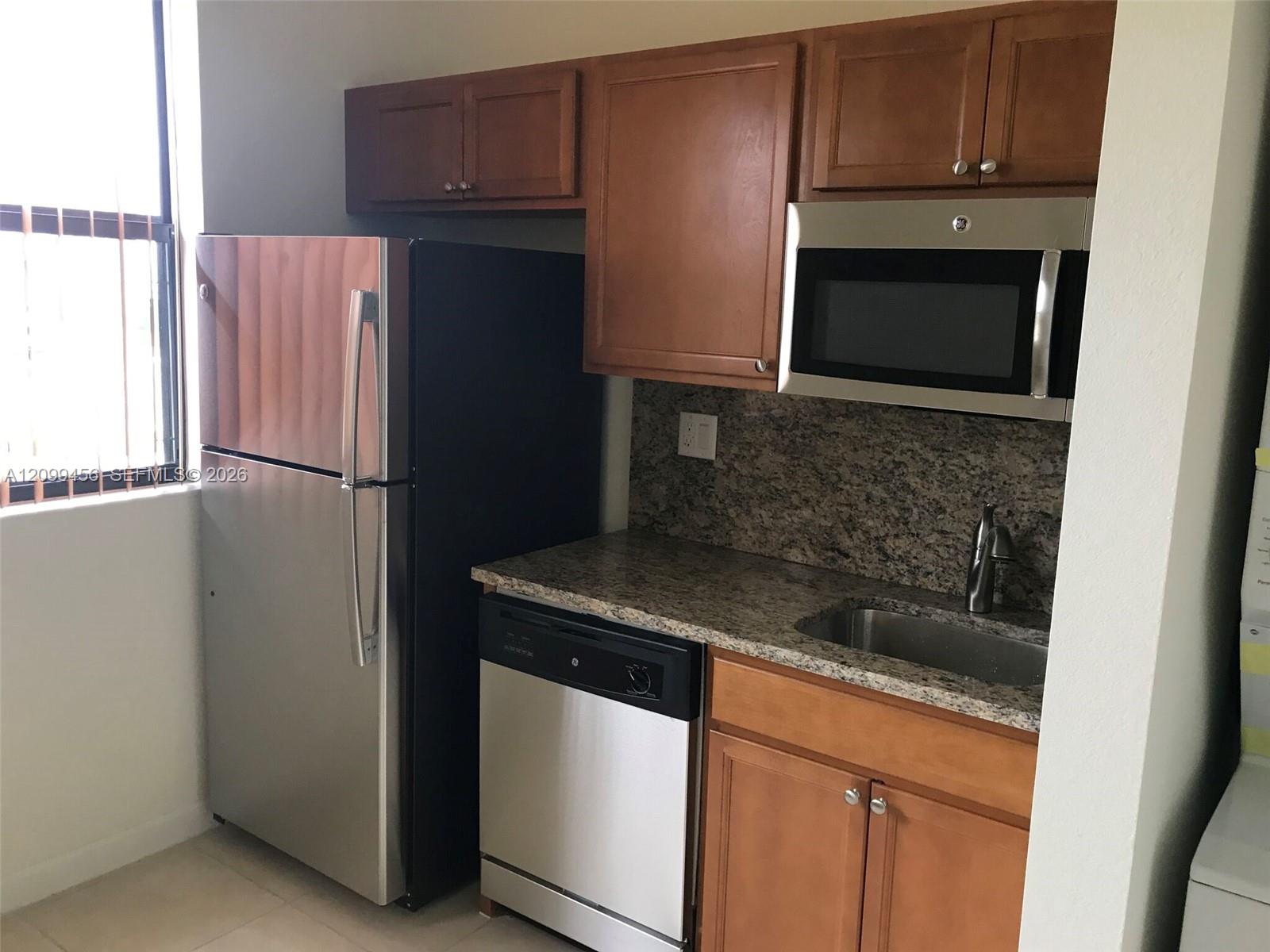 3452 SE 2nd Drive