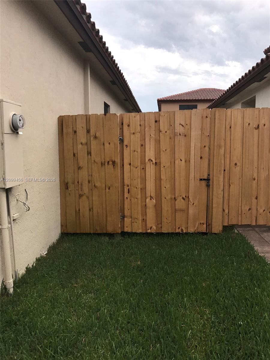 3452 SE 2nd Drive