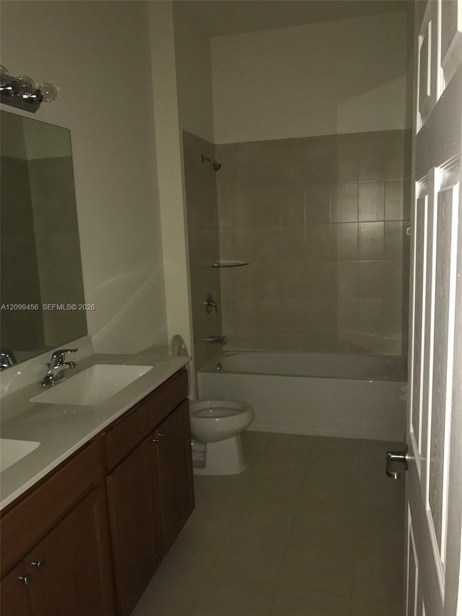 3452 SE 2nd Drive